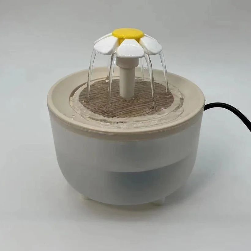 Fontaine à eau pour chat 1,2 L avec filtre — compacte, motif lotus – photo 12
