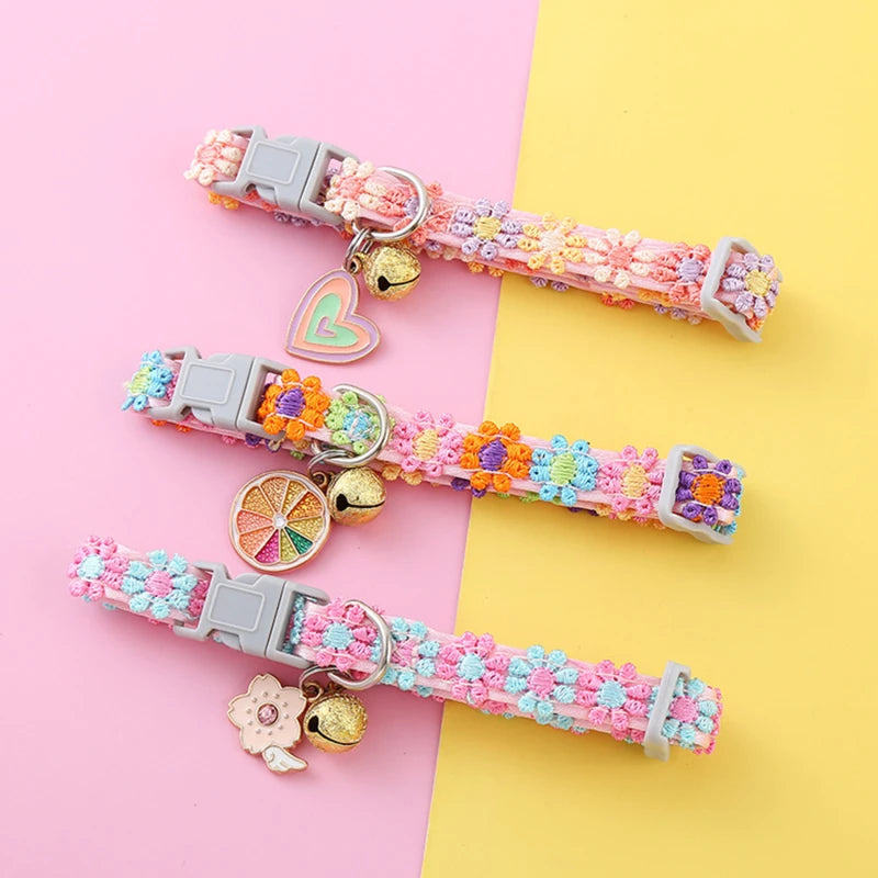 Collier pour chat avec clochette — réglable, motifs empreintes – photo 3